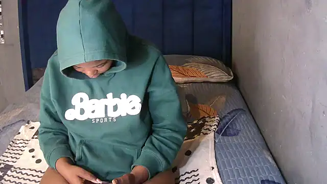 SexyShybarbie online show from 03/02/26, 05:41