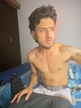 Snapshot of Zayn_kane chatting on 07/02/26, 07:09 Zayn kane online show from 07/02/26, 07:09