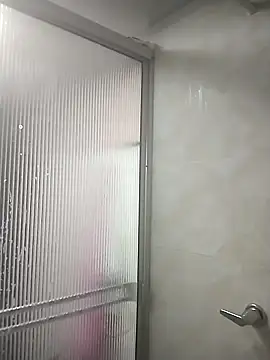 Seet Hanna online show from 09/28/25, 02:33