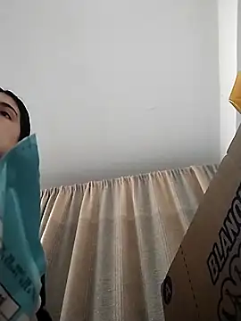 Seet Hanna online show from 10/19/25, 09:37