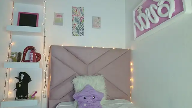 eva sin18 online show from 04/14/26, 11:33