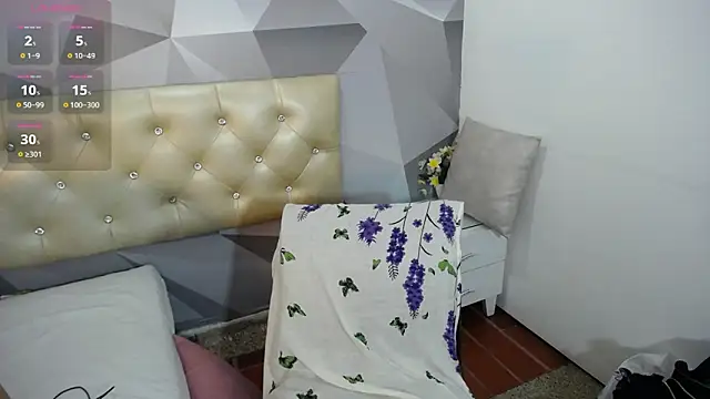 Milf-Prettyboobs online show from 10/02/25, 11:28