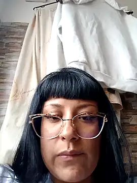 Snapshot of DaniPoison chatting on 03/08/25, 10:13 DaniPoison online show from 03/08/25, 10:13