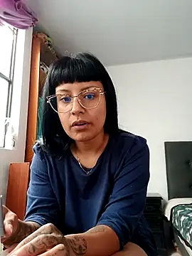 Snapshot of DaniPoison chatting on 03/09/25, 01:15 DaniPoison online show from 03/09/25, 01:15