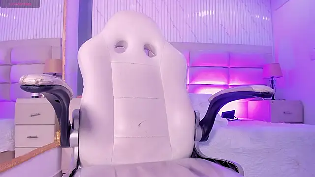 NaomiFrost online show from 01/31/26, 07:11