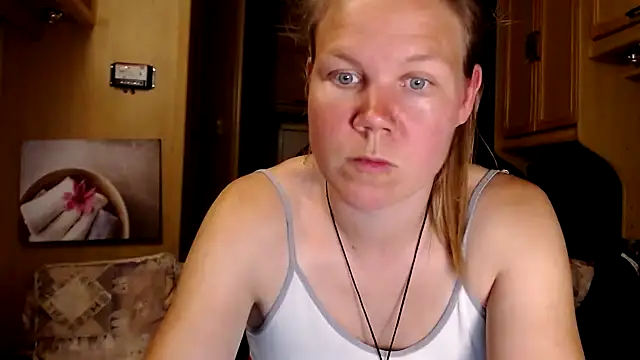 CallMeMaria online show from 01/12/25, 05:54