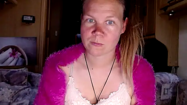 CallMeMaria online show from 01/20/25, 02:03