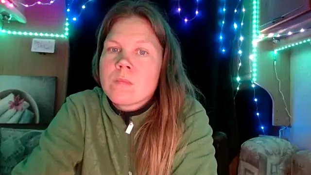 CallMeMaria online show from 02/07/25, 06:13