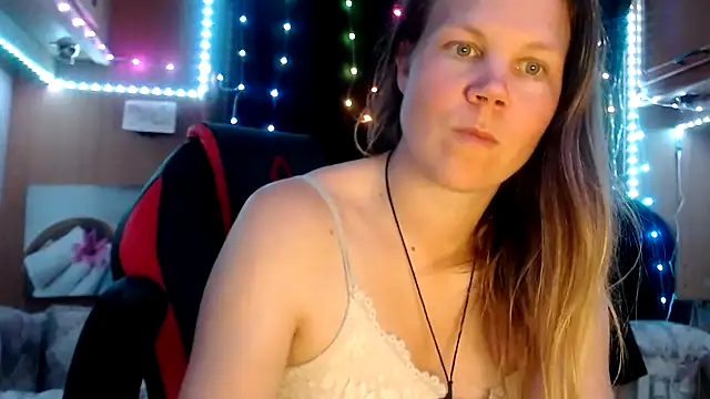 CallMeMaria online show from 02/14/25, 08:48