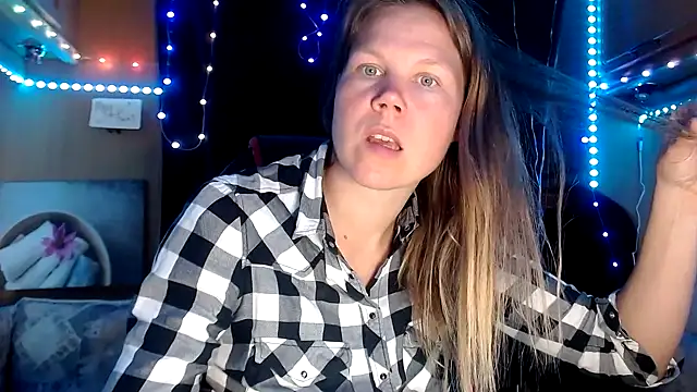 CallMeMaria online show from 02/16/25, 04:53