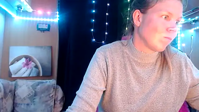 CallMeMaria online show from 02/21/25, 04:48