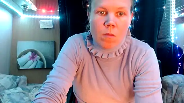 CallMeMaria online show from 03/07/25, 06:43