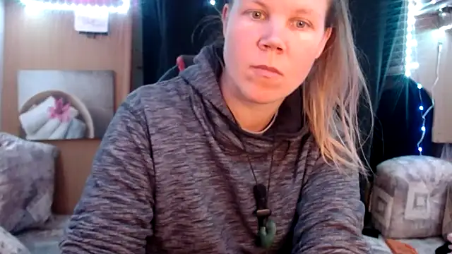 CallMeMaria online show from 03/14/25, 02:30