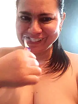 Snapshot of michellrodriguez chatting on 03/09/25, 01:46 michellrodriguez online show from 03/09/25, 01:46