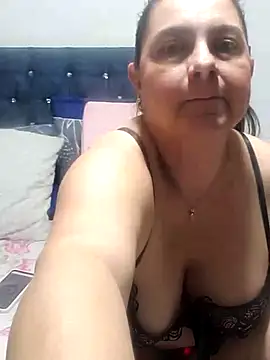 Snapshot of michellrodriguez chatting on 03/13/25, 01:10 michellrodriguez online show from 03/13/25, 01:10