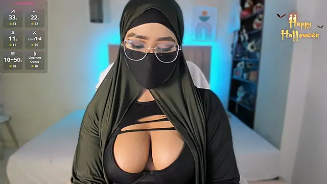 Snapshot of Sasha_Anaan chatting on 11/02/25, 09:11 Sasha Anaan online show from 11/02/25, 09:11