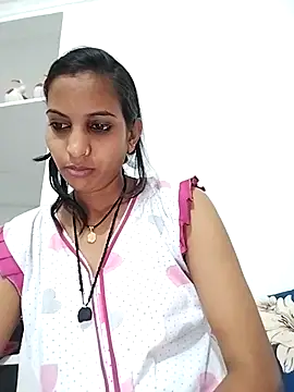 Hotty-Nidhi online show from 03/20/25, 03:02