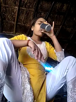 indiancute43 online show from 04/11/26, 02:16