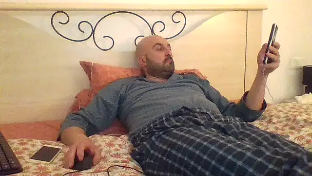 maxxxio12 online show from 03/08/25, 05:43