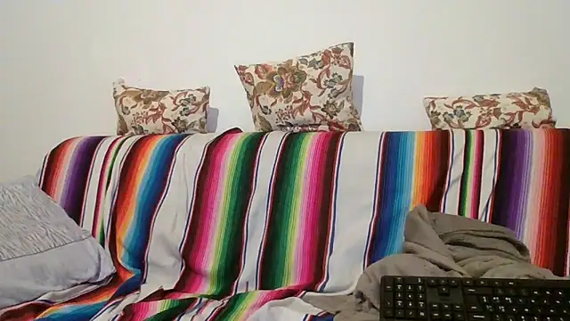 maxxxio12 online show from 04/01/26, 06:49