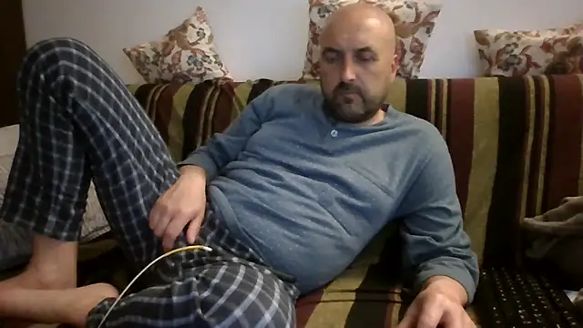 maxxxio12 online show from 05/08/26, 07:08