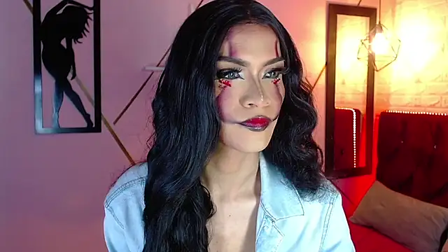 agatha rodriguez online show from 10/23/25, 02:49