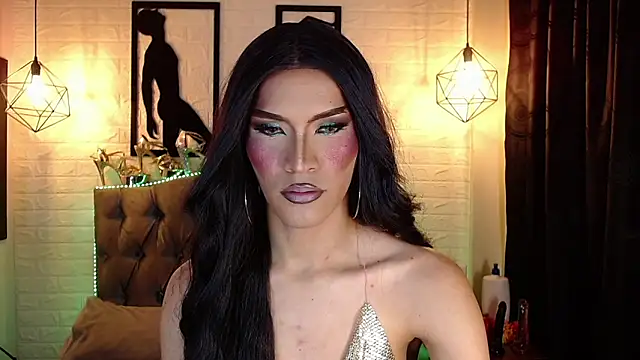 agatha rodriguez online show from 02/05/26, 01:49