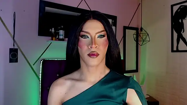 agatha rodriguez online show from 03/17/26, 01:47