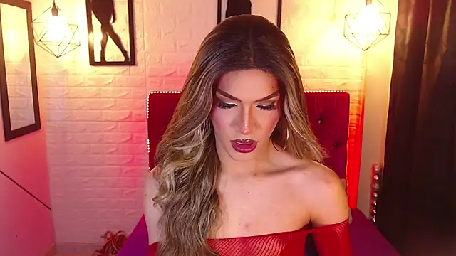 agatha rodriguez online show from 05/15/26, 02:51