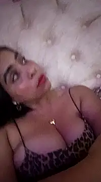 Snapshot of L_ucero chatting on 03/15/25, 02:56 L ucero online show from 03/15/25, 02:56