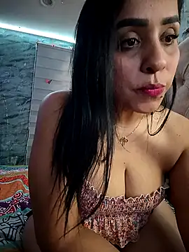 Snapshot of L_ucero chatting on 09/23/25, 09:18 L ucero online show from 09/23/25, 09:18