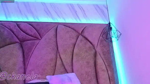 Kanela miller  online show from 01/09/26, 12:08