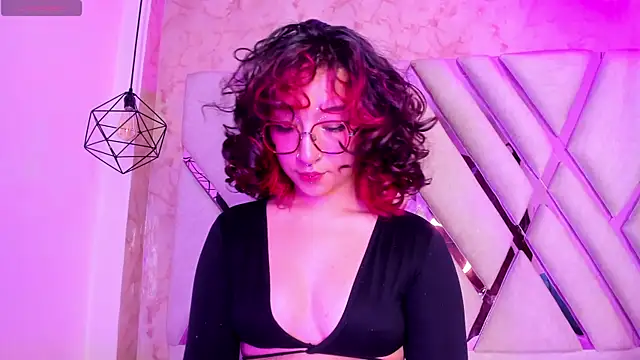 Snapshot of Kanela_miller_ chatting on 06/23/26, 01:31 Kanela miller online show from 06/23/26, 01:31