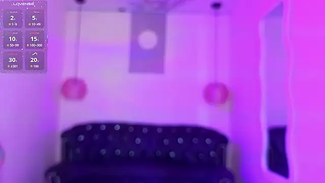 Snapshot of Kanela_miller_ chatting on 06/28/26, 12:00 Kanela miller online show from 06/28/26, 12:00