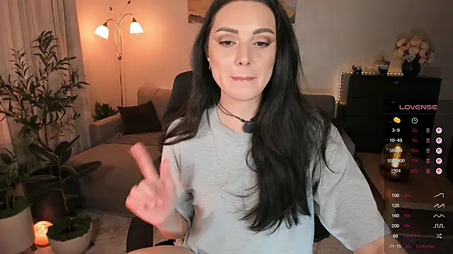 Snapshot of Viki_Bellson chatting on 11/28/25, 05:37 Viki Bellson online show from 11/28/25, 05:37