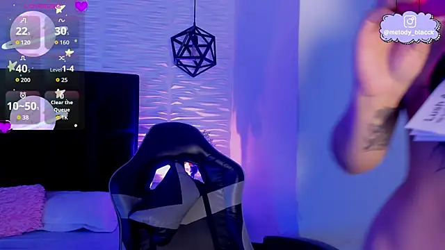 Melody Black  online show from 04/16/26, 09:39