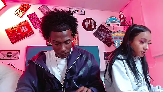 lili roussi online show from 10/02/25, 02:29