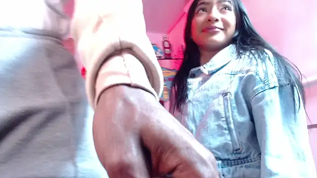 lili roussi online show from 10/03/25, 04:53