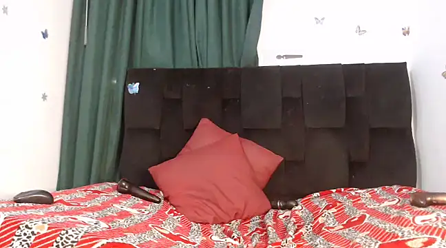 Snapshot of AlexaNovoa_ chatting on 03/22/25, 01:54 AlexaNovoa online show from 03/22/25, 01:54