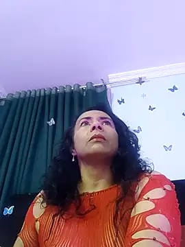 Snapshot of AlexaNovoa_ chatting on 09/09/25, 12:43 AlexaNovoa online show from 09/09/25, 12:43