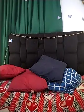 Snapshot of AlexaNovoa_ chatting on 11/15/25, 01:03 AlexaNovoa online show from 11/15/25, 01:03