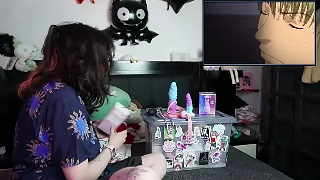 Snapshot of Devil_And_Princess chatting on 12/18/25, 01:22 Devil And Princess online show from 12/18/25, 01:22