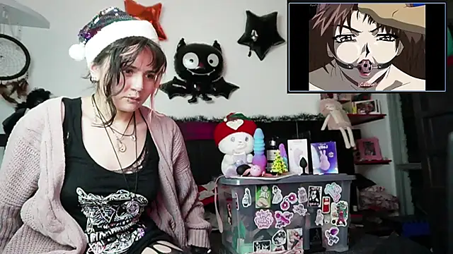 Snapshot of Devil_And_Princess chatting on 12/19/25, 01:56 Devil And Princess online show from 12/19/25, 01:56