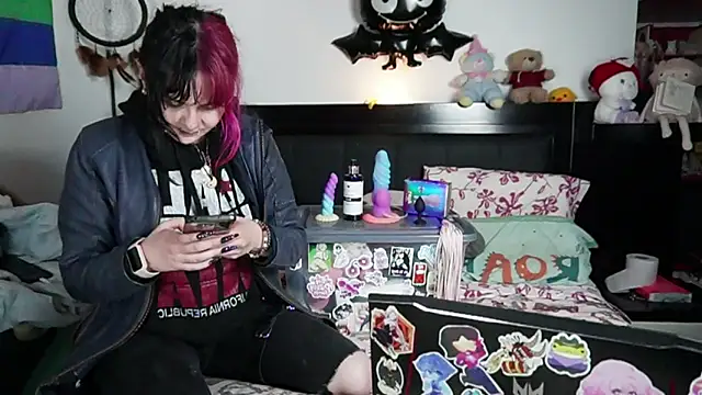 Devil And Princess online show from 02/03/26, 01:26