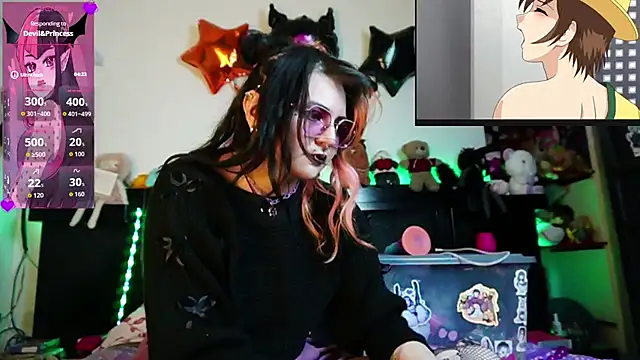 Snapshot of Devil_And_Princess chatting on 07/10/26, 03:55 Devil And Princess online show from 07/10/26, 03:55