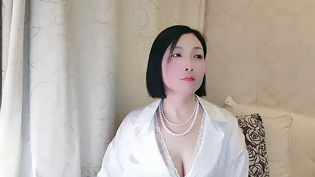 Rachel-6600 online show from 11/24/25, 02:28