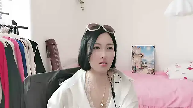 Rachel-6600 online show from 05/22/26, 02:51