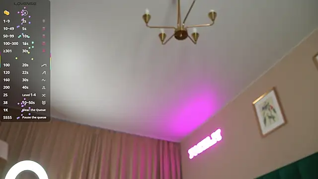 Snapshot of Sweet_Jealousy chatting on 10/13/25, 09:53 Sweet Jealousy online show from 10/13/25, 09:53