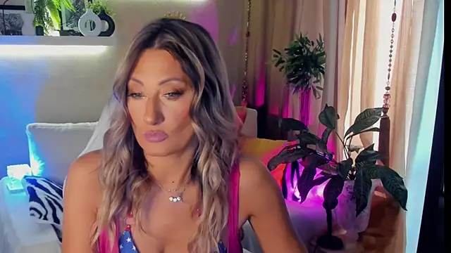 SarahAlluring online show from 06/29/26, 07:25