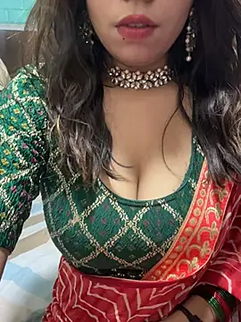 lustyindiancouple online show from 07/04/26, 12:44